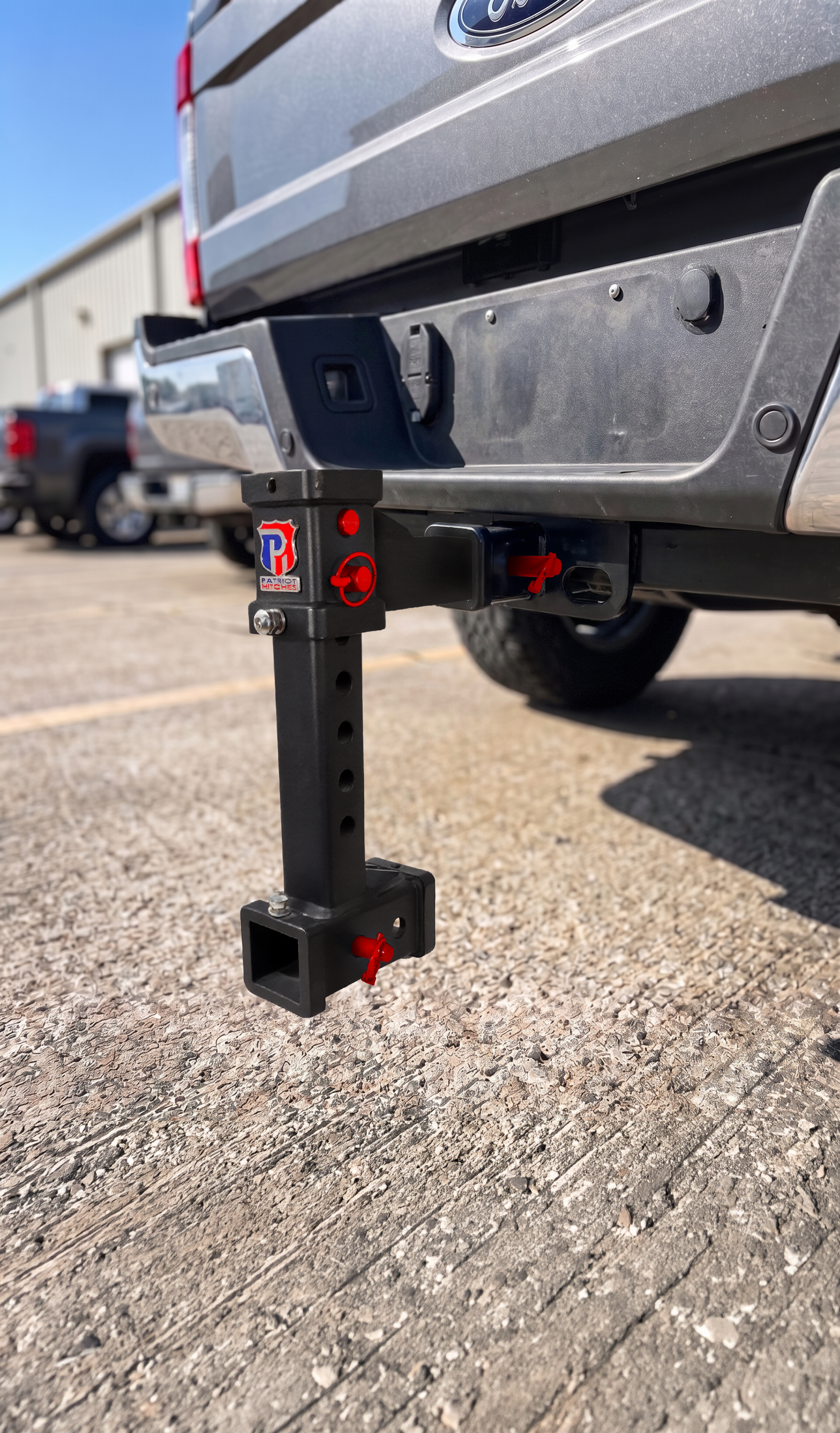 The General Heavy Duty - 2" Adjustable Drop Hitch Adapter - 11" Rise/Drop - 12.5K - Red Accent